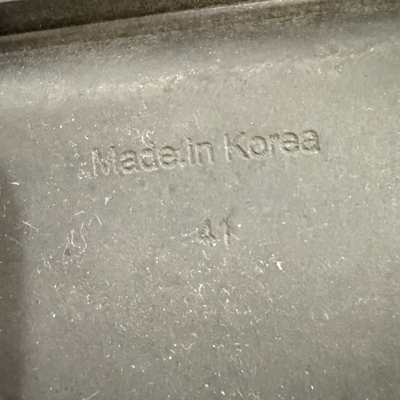 MCM Black and Silver Logo Slide Sandals ~ Size 10 ~ Worn Once - Picture 2 of 11